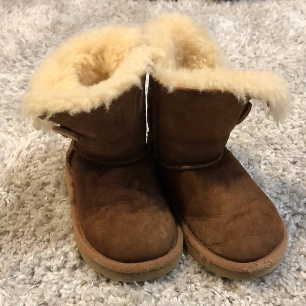 Toddler UGG boots size 7